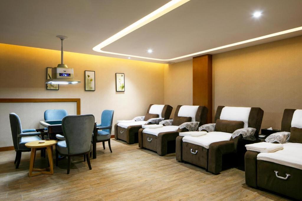 Cheermore Recreation Hotel Guangzhou Zhimao Yuan Ecological Spa Leisure Hotel Экстерьер фото