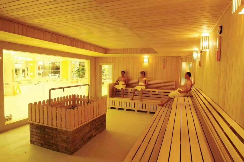 Cheermore Recreation Hotel Guangzhou Zhimao Yuan Ecological Spa Leisure Hotel Экстерьер фото