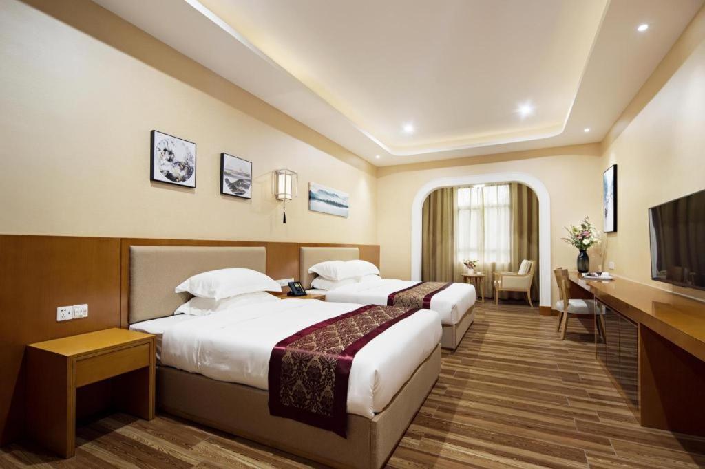 Cheermore Recreation Hotel Guangzhou Zhimao Yuan Ecological Spa Leisure Hotel Экстерьер фото