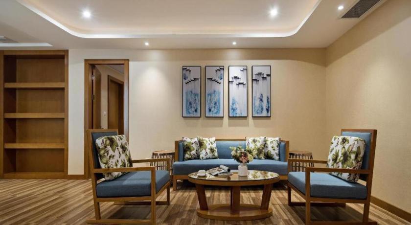Cheermore Recreation Hotel Guangzhou Zhimao Yuan Ecological Spa Leisure Hotel Экстерьер фото