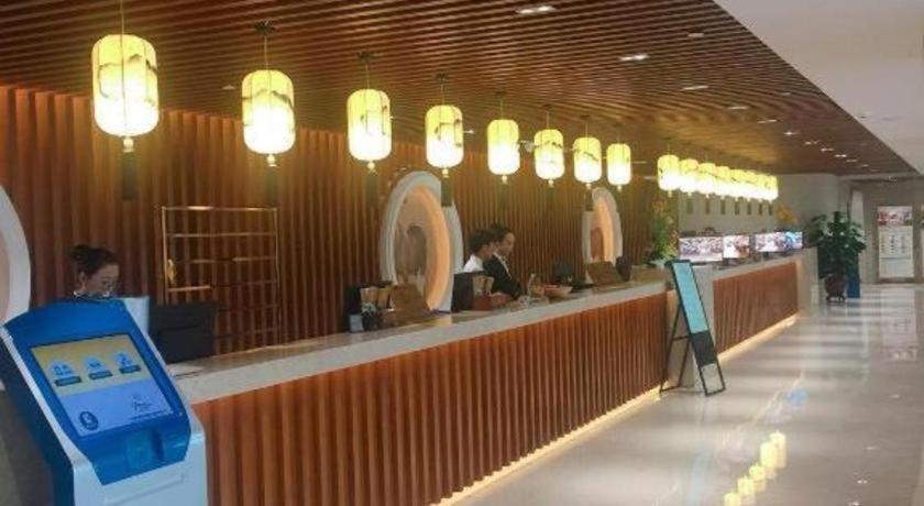 Cheermore Recreation Hotel Guangzhou Zhimao Yuan Ecological Spa Leisure Hotel Экстерьер фото