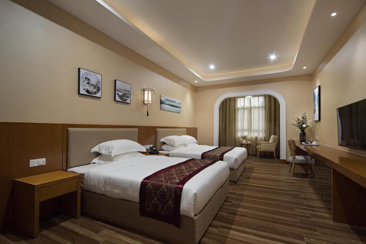 Cheermore Recreation Hotel Guangzhou Zhimao Yuan Ecological Spa Leisure Hotel Экстерьер фото